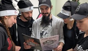 Mehr über den Artikel erfahren Magazin zum zehn-jährigem Bestehen ist online!
